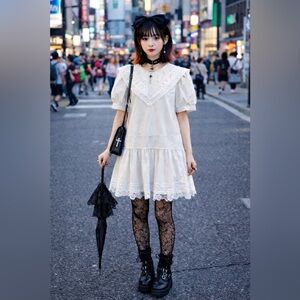 Vintage Gunne Sax Jessica McClintock Puff Sleeve Lace Bib Ruffled Hem Dress